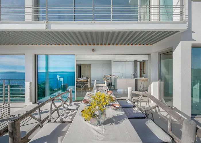 La Vigie Mont Des Oiseaux Vue Panoramique By Hc